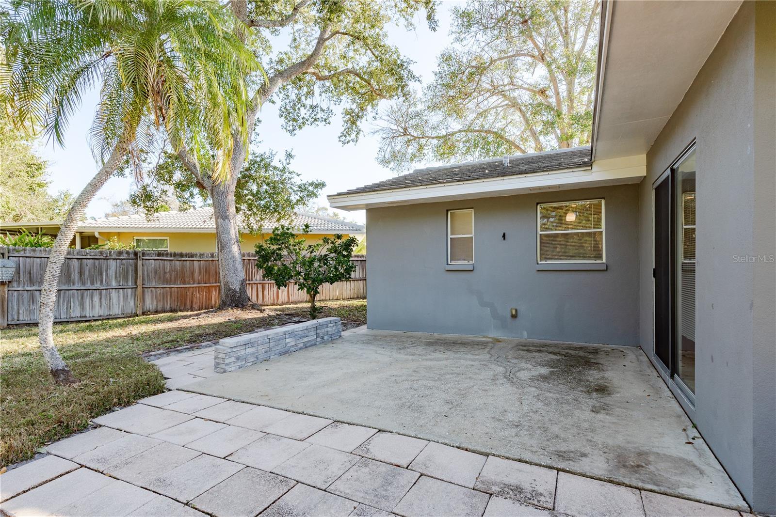 CANTERBURY CHASE - Residential