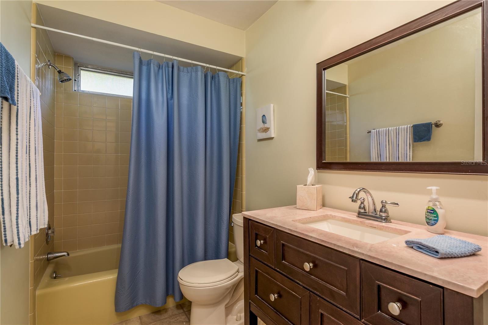 CANTERBURY CHASE - Residential