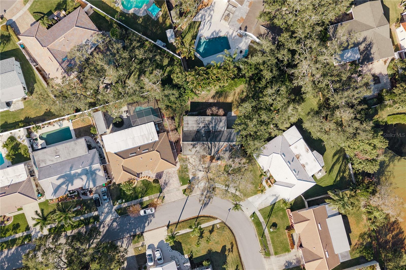 CANTERBURY CHASE - Residential