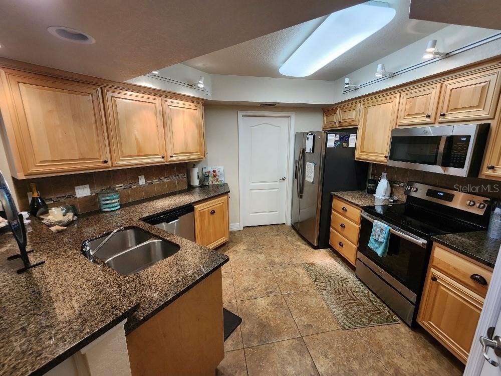 OCEAN WALK - Residential