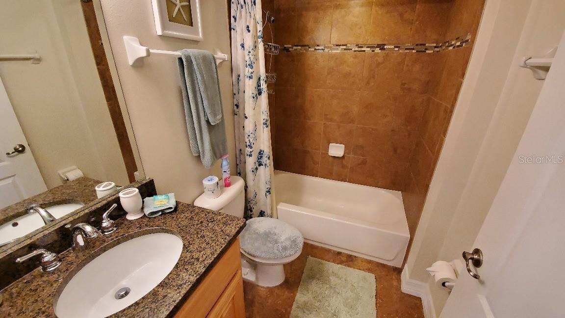 OCEAN WALK - Residential