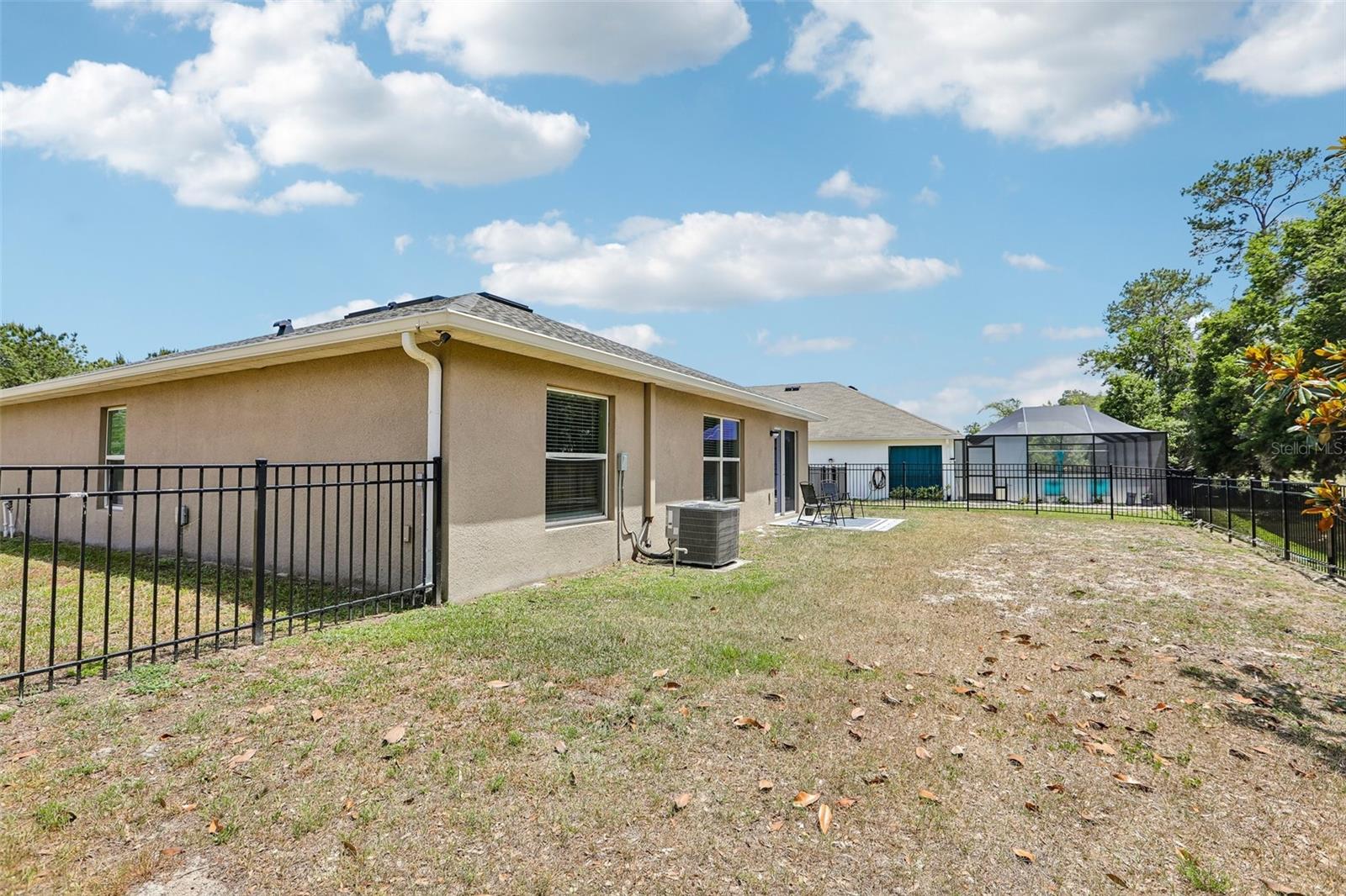 HERNANDO OAKS PH 3 - Residential