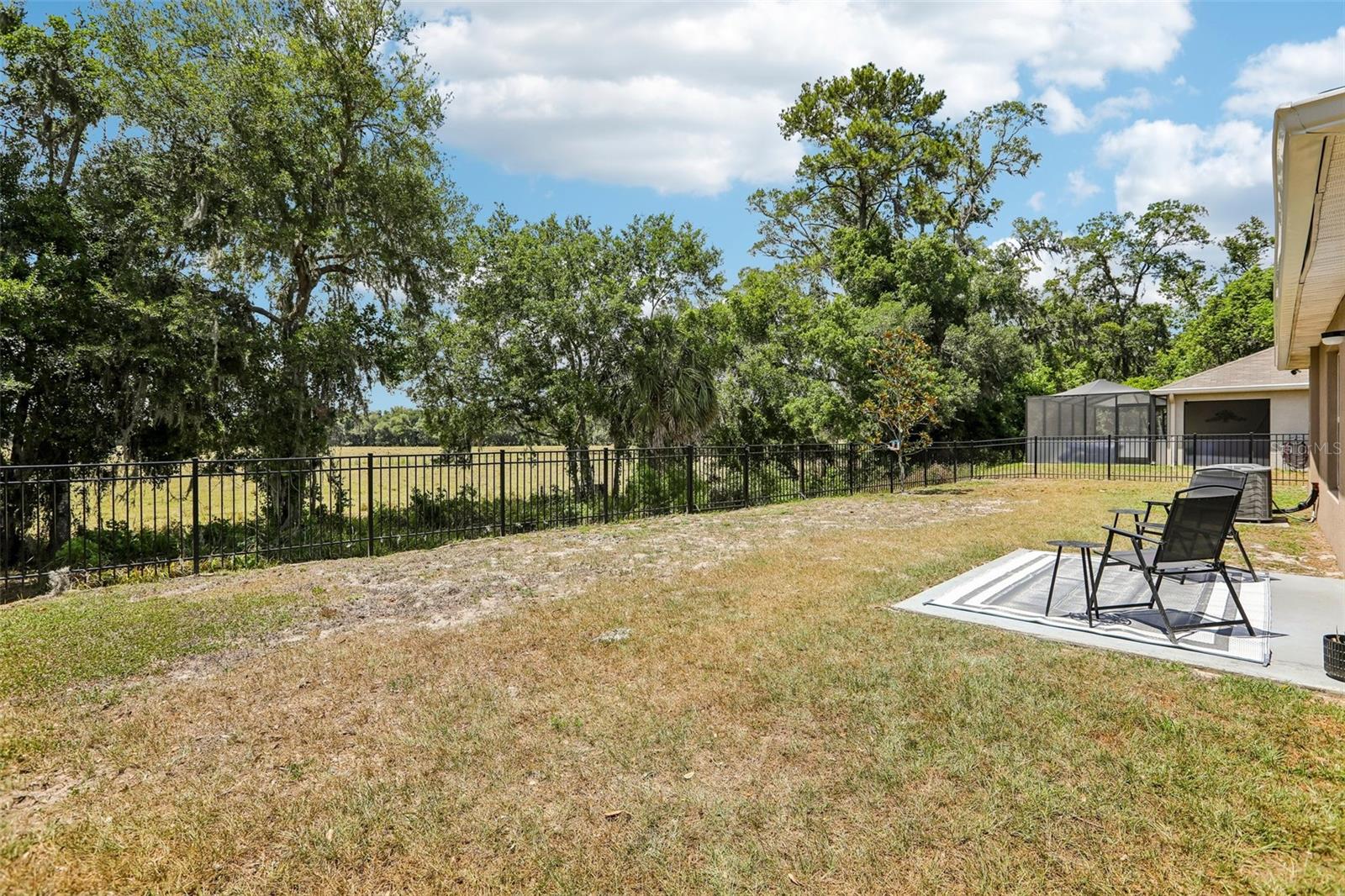 HERNANDO OAKS PH 3 - Residential