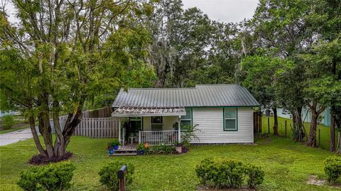 Photo of 605 NE 20th Street, Ocala, FL 34470 (MLS # OM710557)