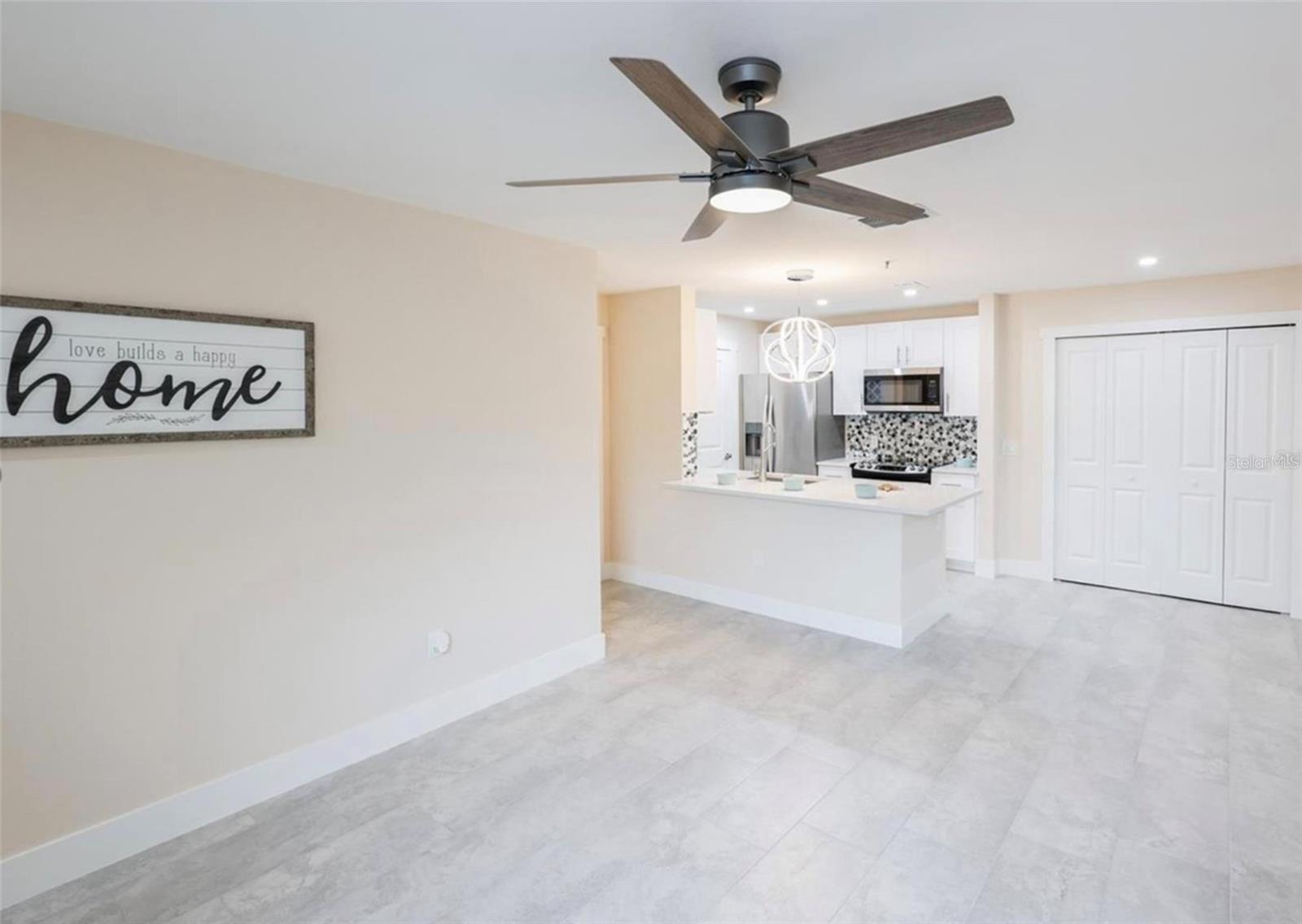 BAY POINTE AT CORTEZ PH 2-6 - Residential Lease