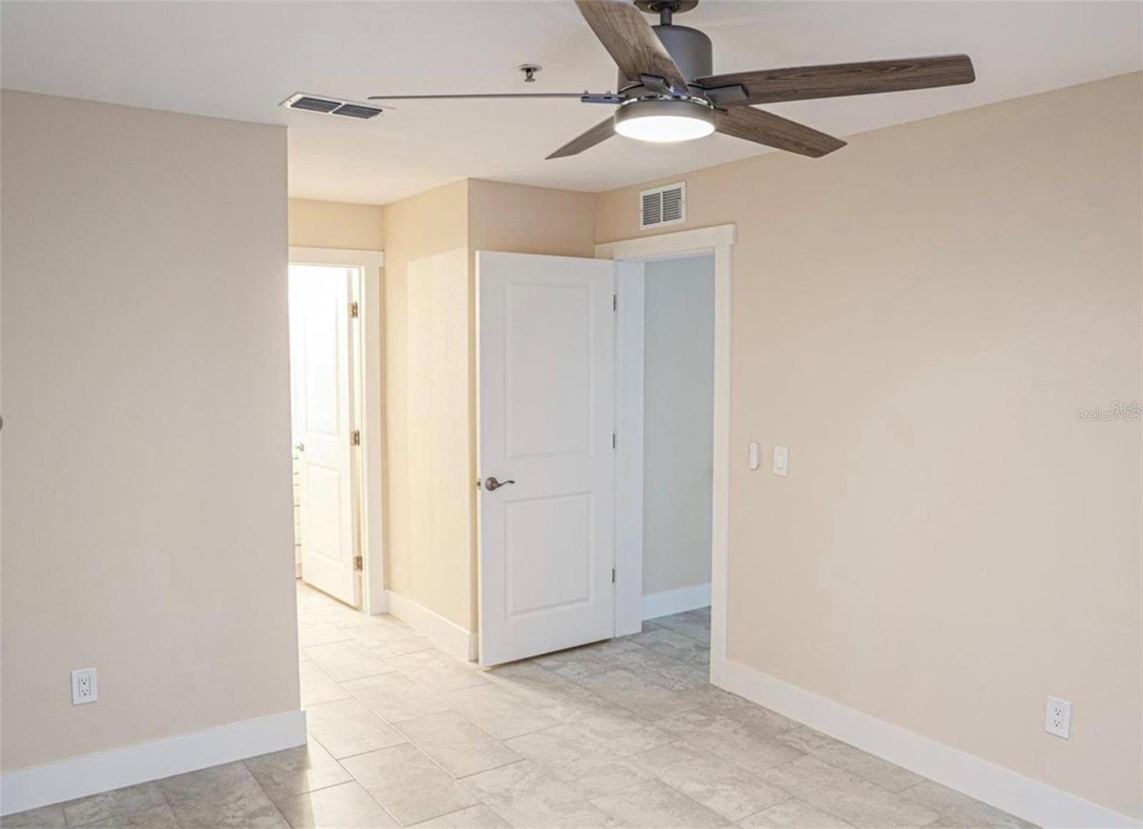 BAY POINTE AT CORTEZ PH 2-6 - Residential Lease