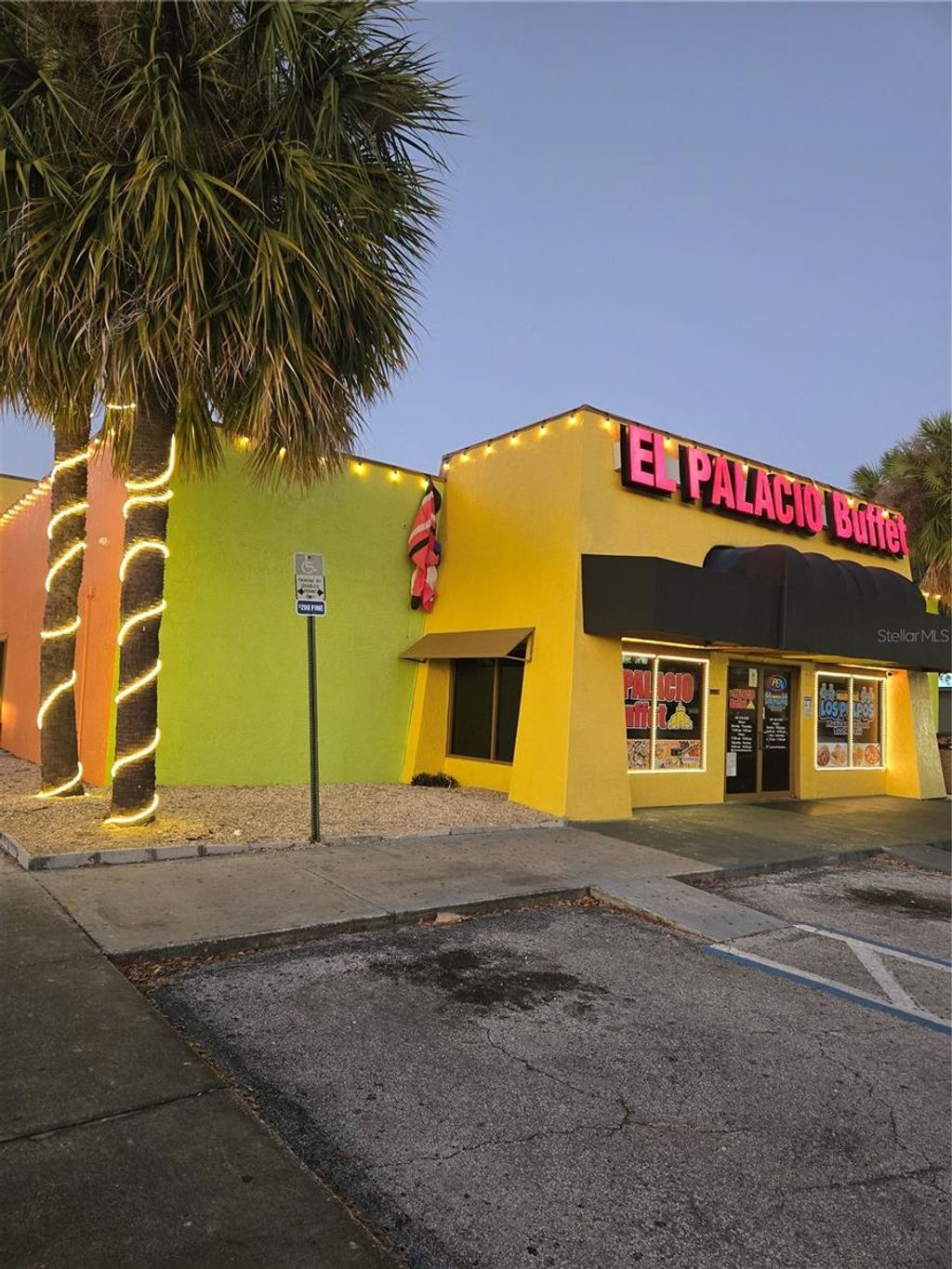 Photo of 909 W Vine Street, Kissimmee, FL 34741 (MLS # W7883011)