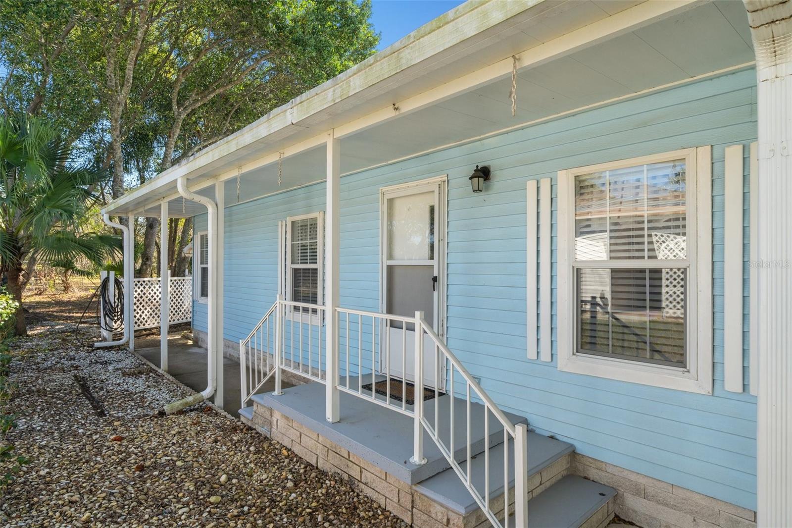 Photo 4 of 32 of 9749 SCEPTER AVENUE mobile home