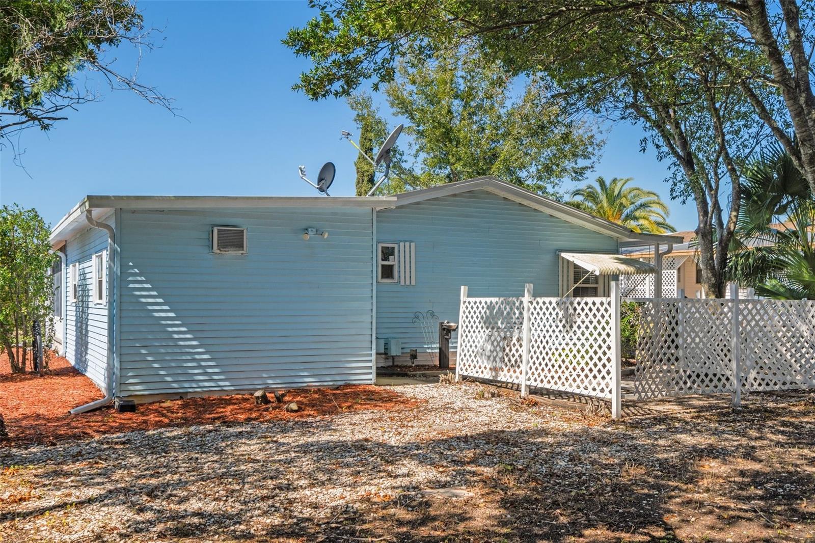 Photo 31 of 32 of 9749 SCEPTER AVENUE mobile home