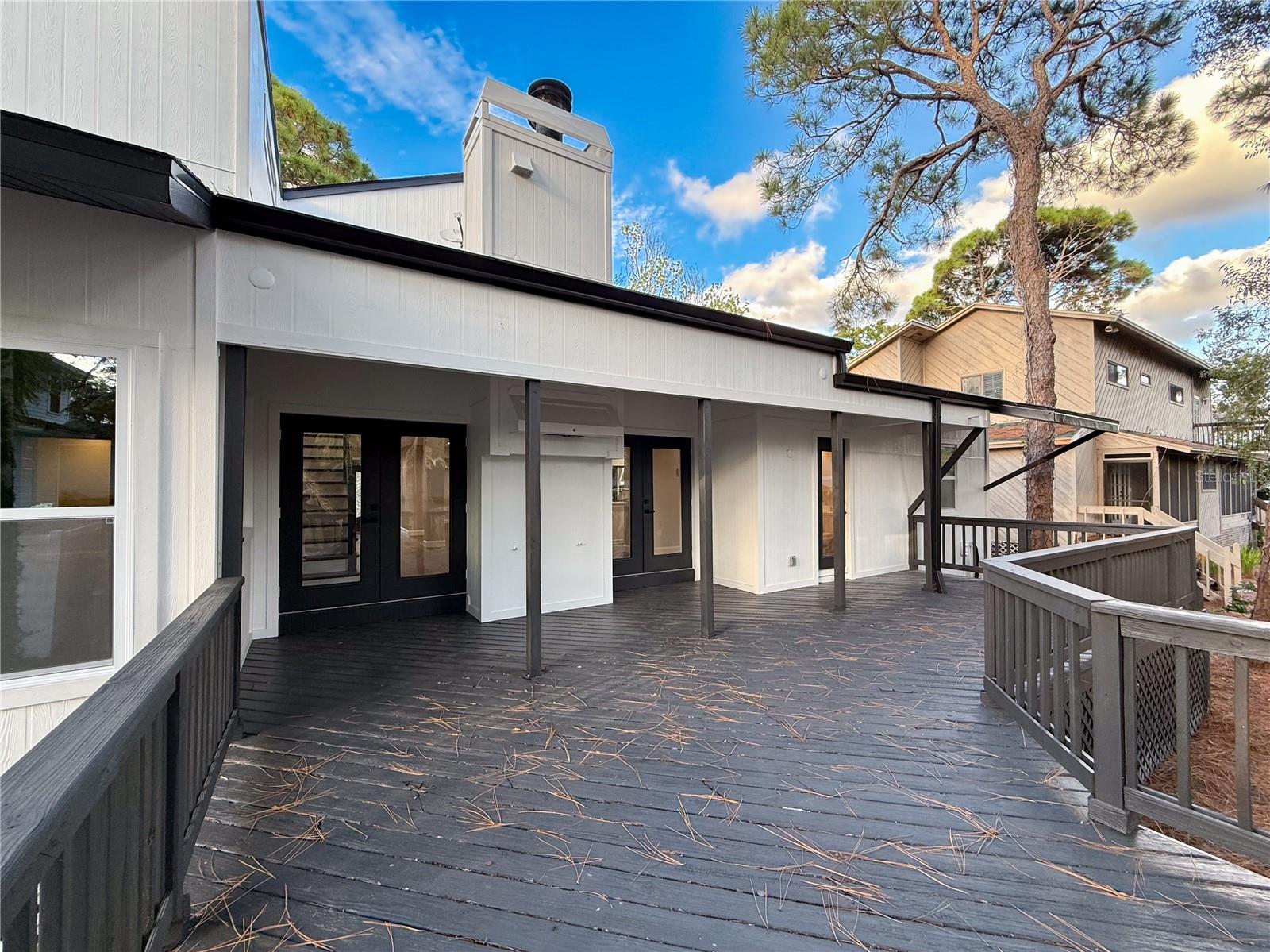 SUNSET CAMP - Residential