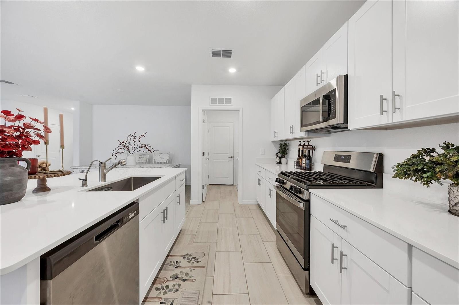 CONNERTON VILLAGE 3 - Residential