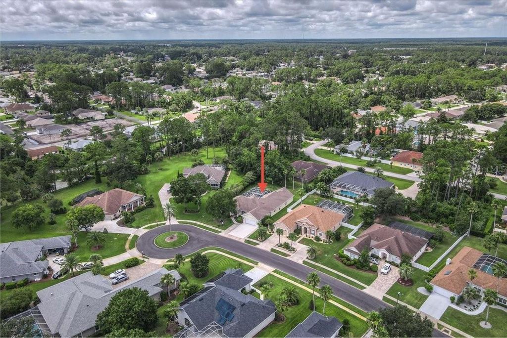 Photo of 24 Lakeside Place W, Palm Coast, FL 32137 (MLS # FC311826)