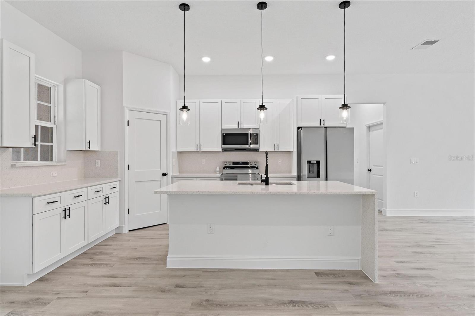 MARION OAKS UN 06 - Residential