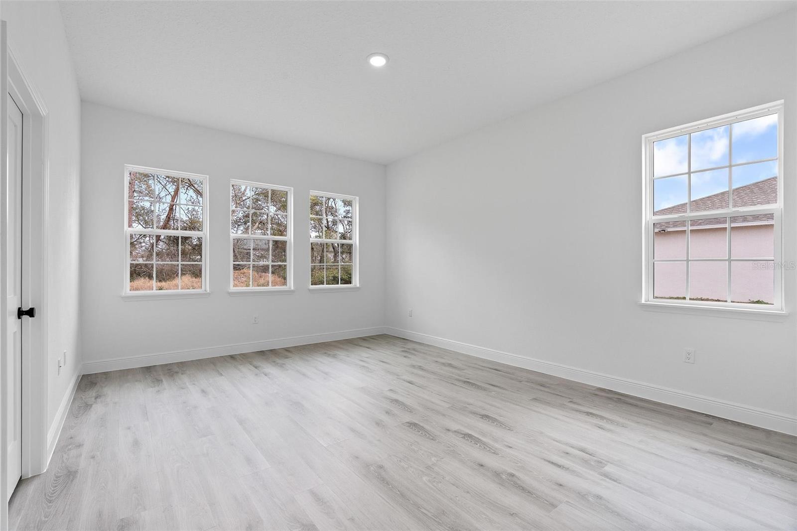 MARION OAKS UN 06 - Residential