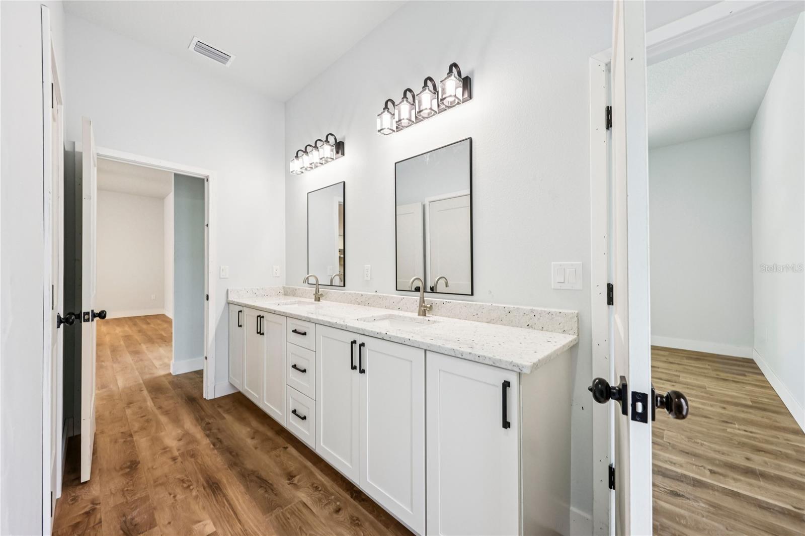 MAGNOLIA ACRES - Residential