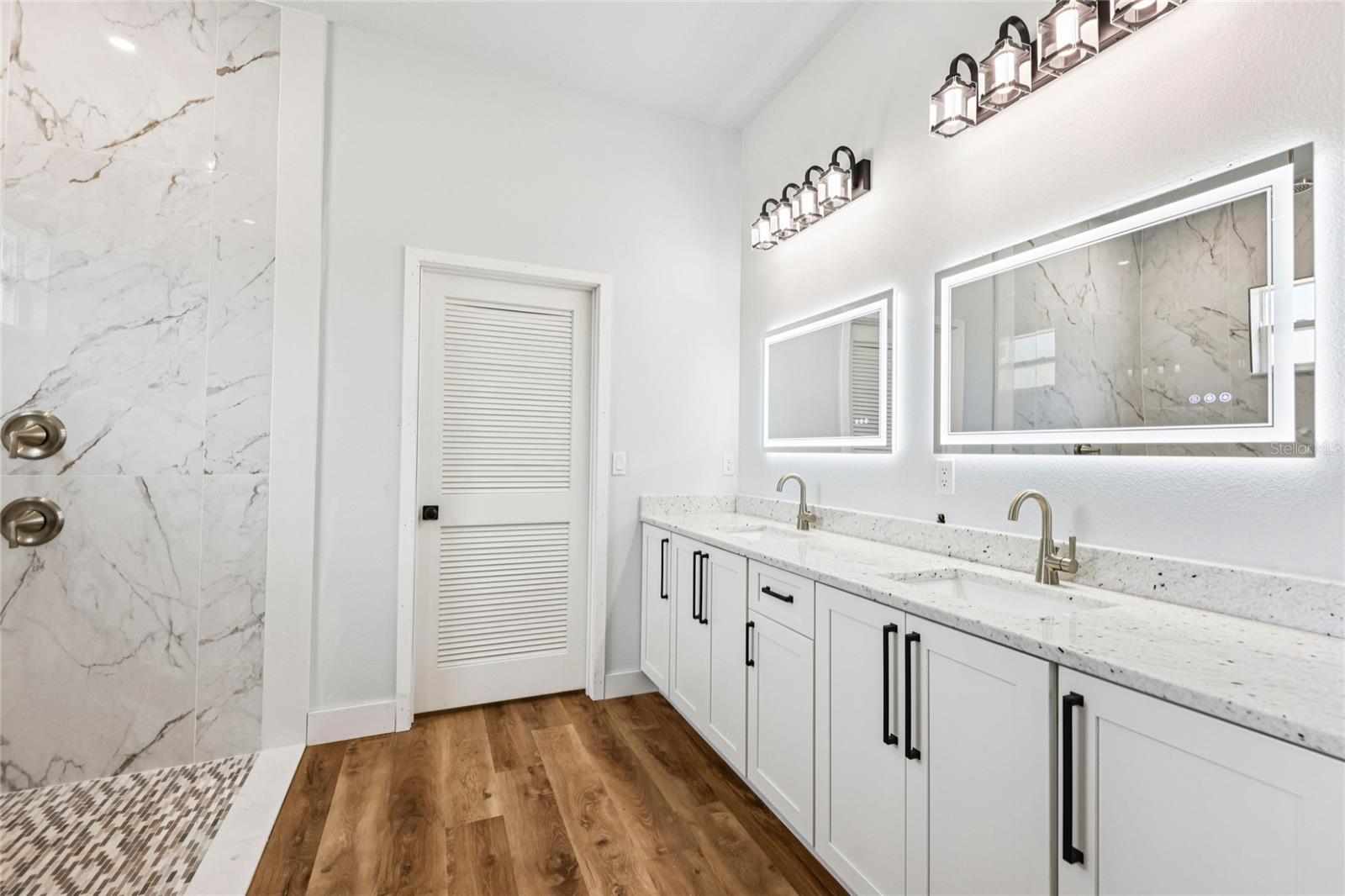 MAGNOLIA ACRES - Residential