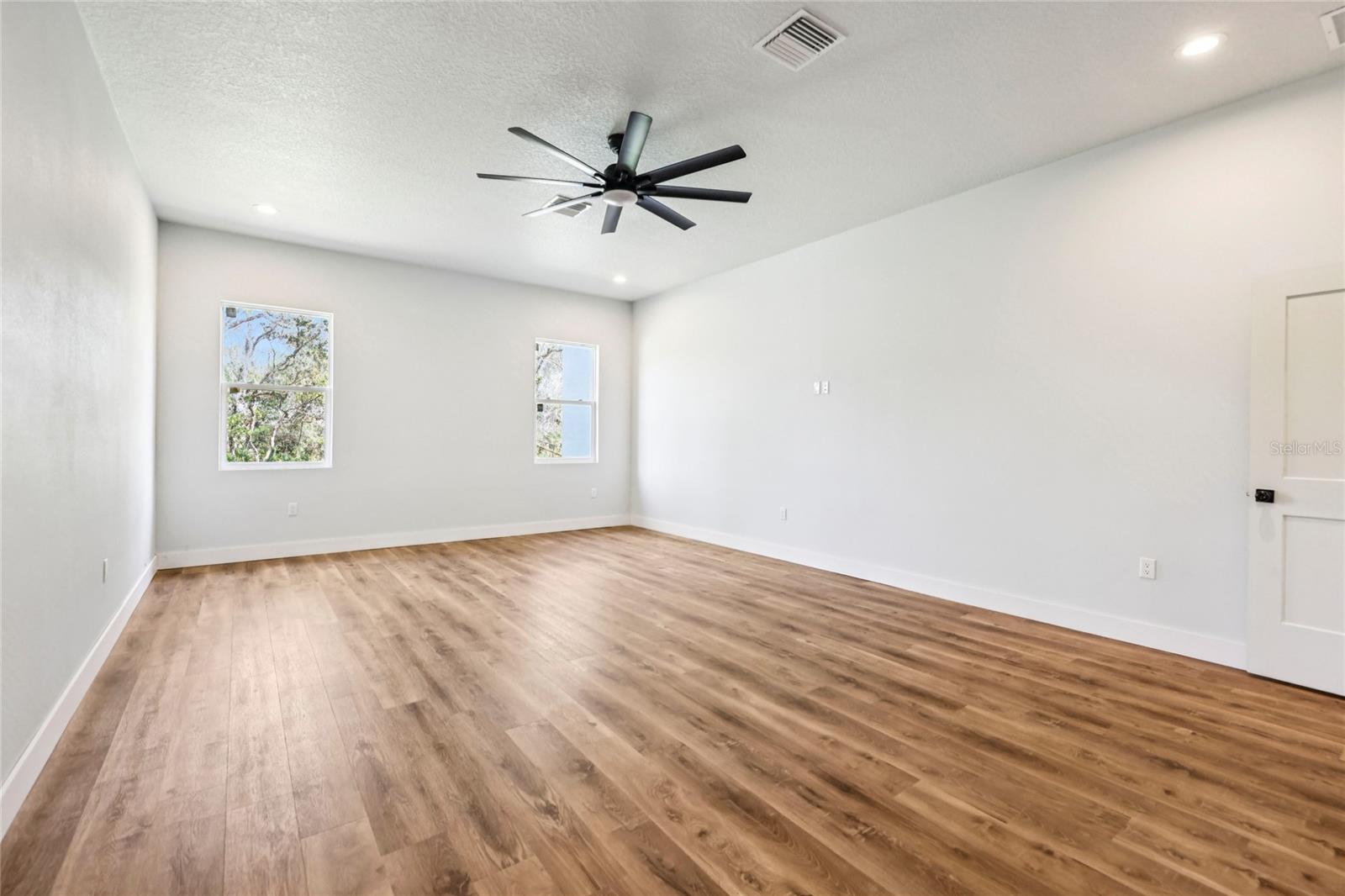 MAGNOLIA ACRES - Residential