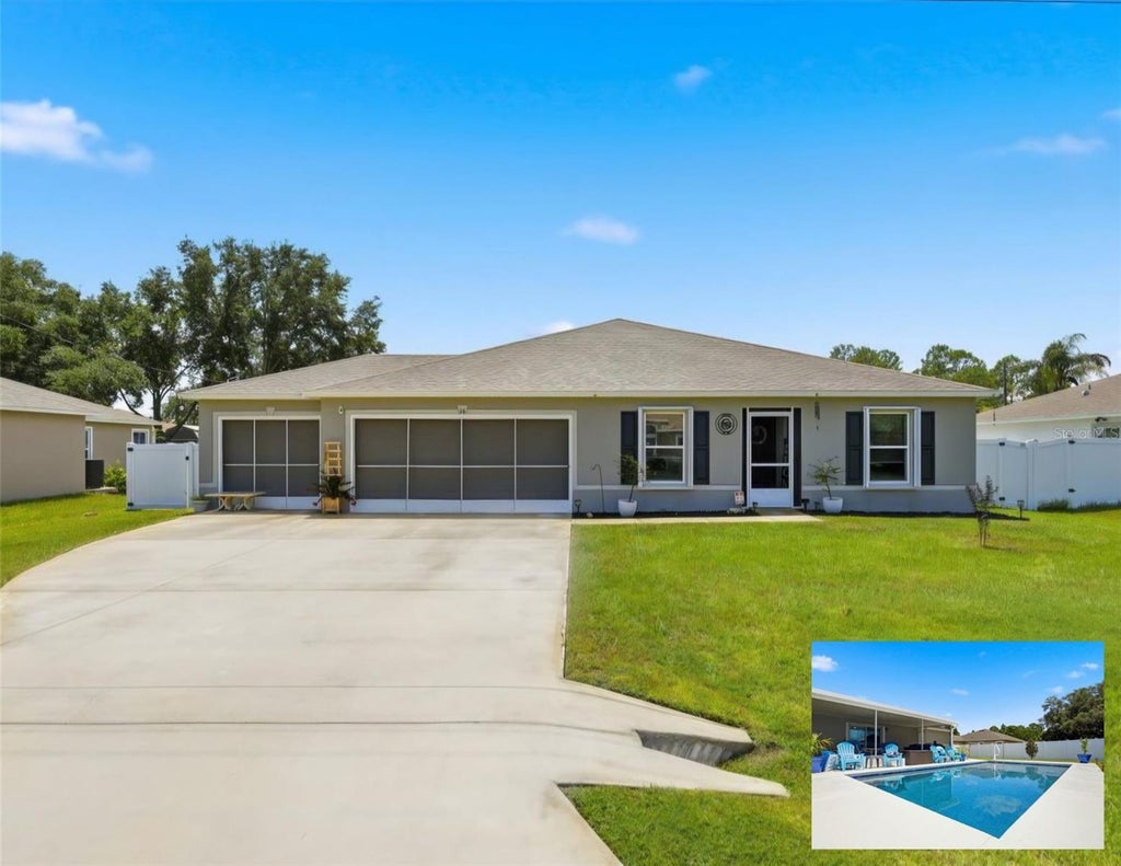 Photo of 16 Pickwood Place, Palm Coast, FL 32164 (MLS # FC320545)