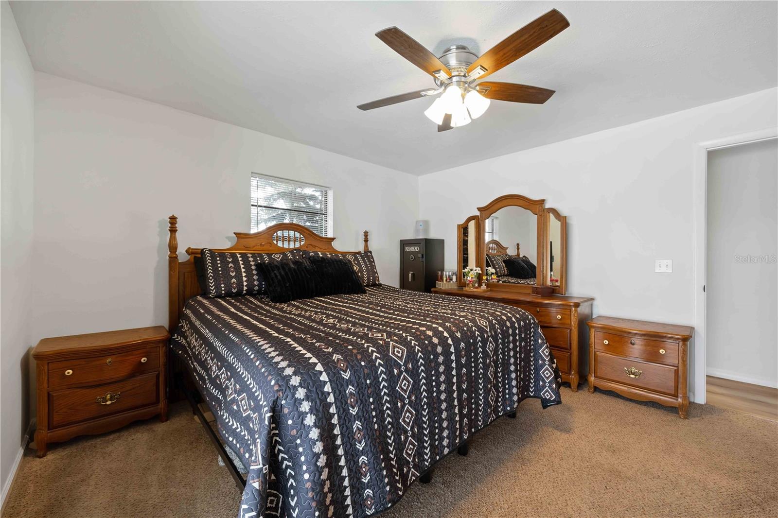 WALK/WATER LAKE ESTATES PH 03 - Residential