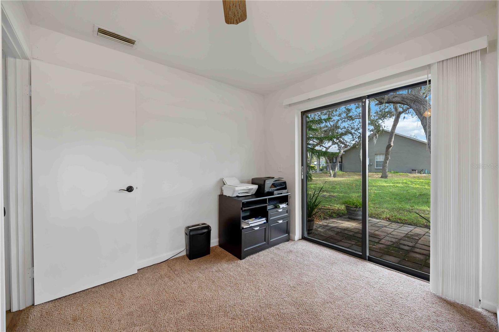 WALK/WATER LAKE ESTATES PH 03 - Residential