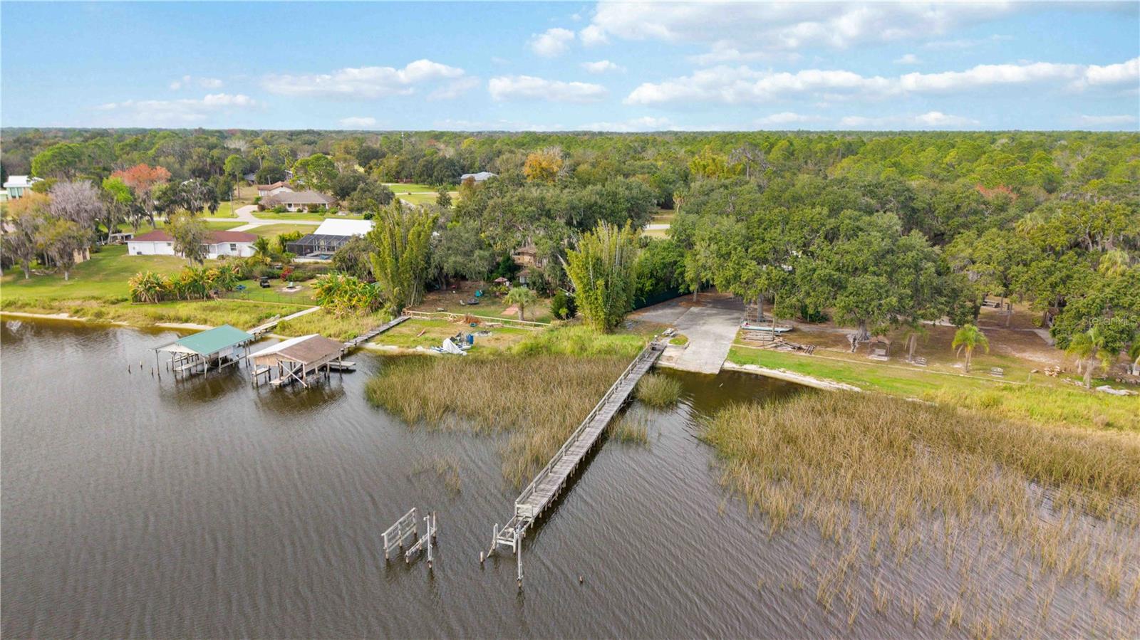 WALK/WATER LAKE ESTATES PH 03 - Residential