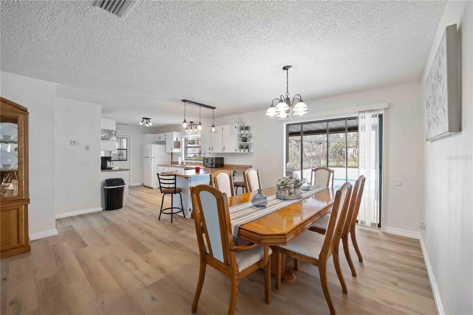 WALK/WATER LAKE ESTATES PH 03 - Residential