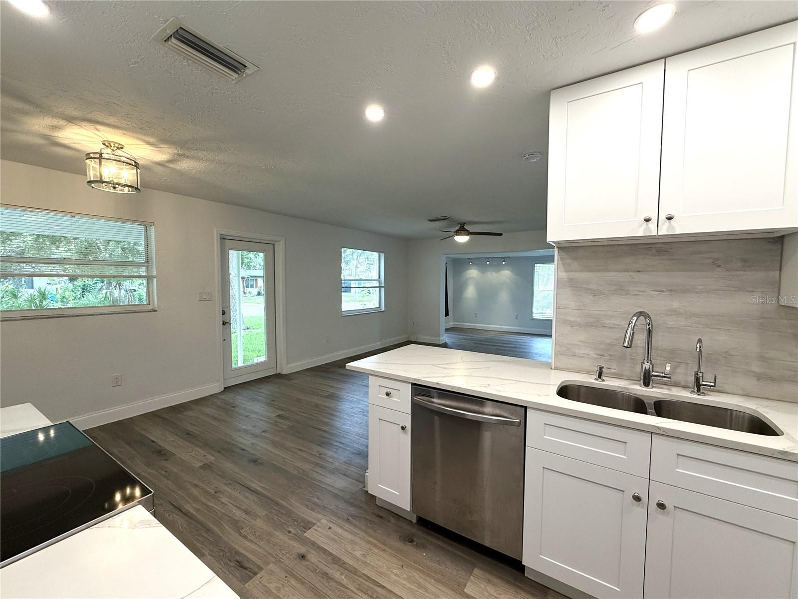 LOMA LINDA PARK - Residential Lease