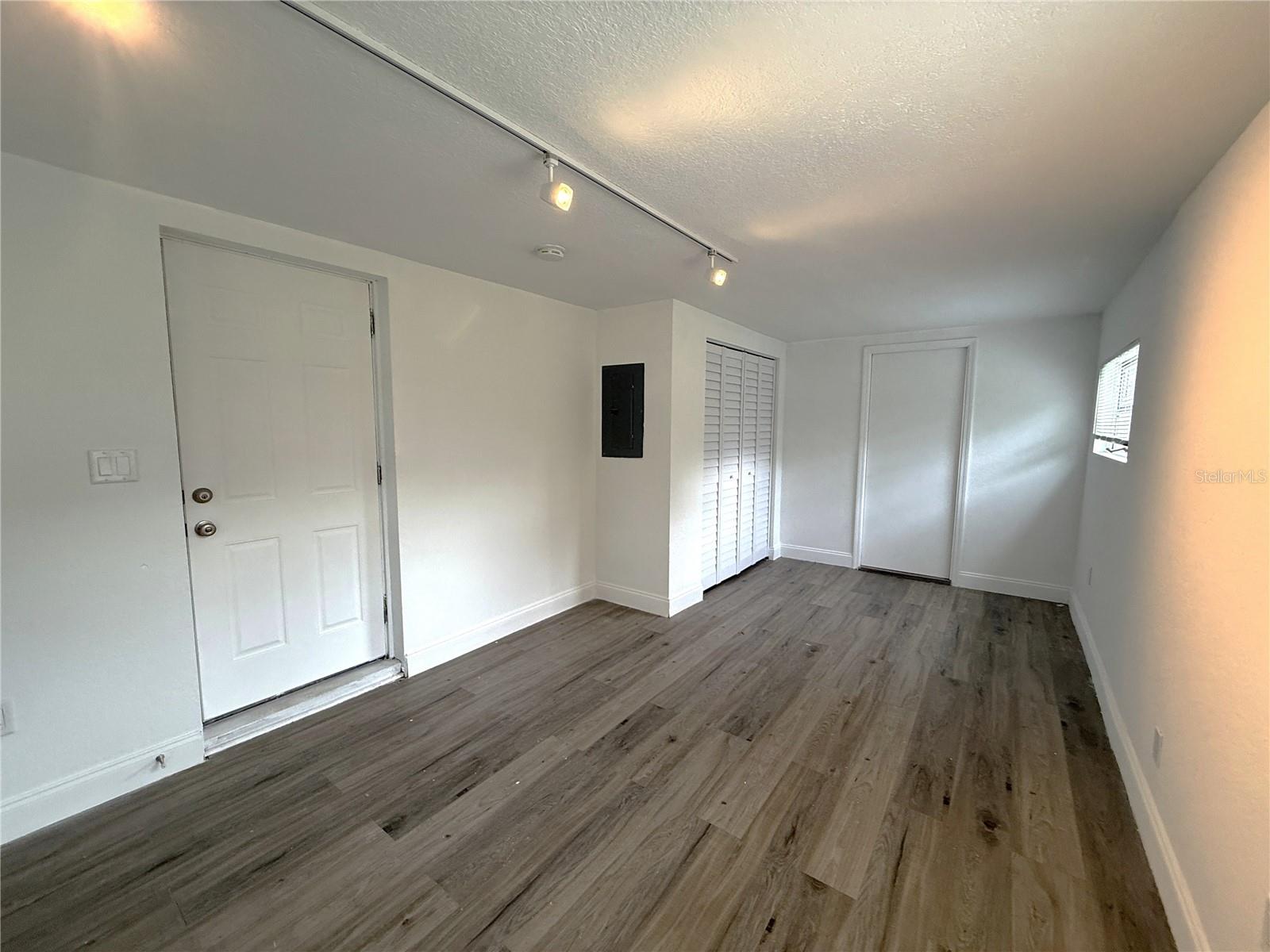 LOMA LINDA PARK - Residential Lease