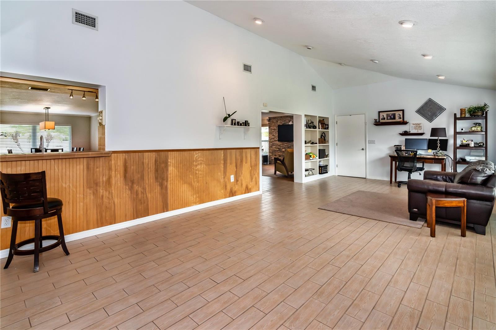 SAND LAKE HILLS SEC 03 - Residential