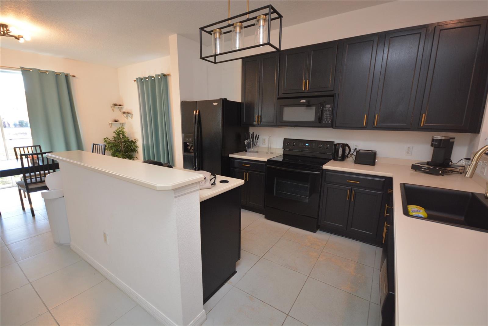 PARADISE CAY - Residential Lease