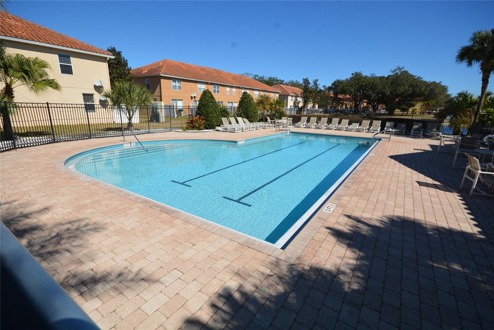 PARADISE CAY - Residential Lease