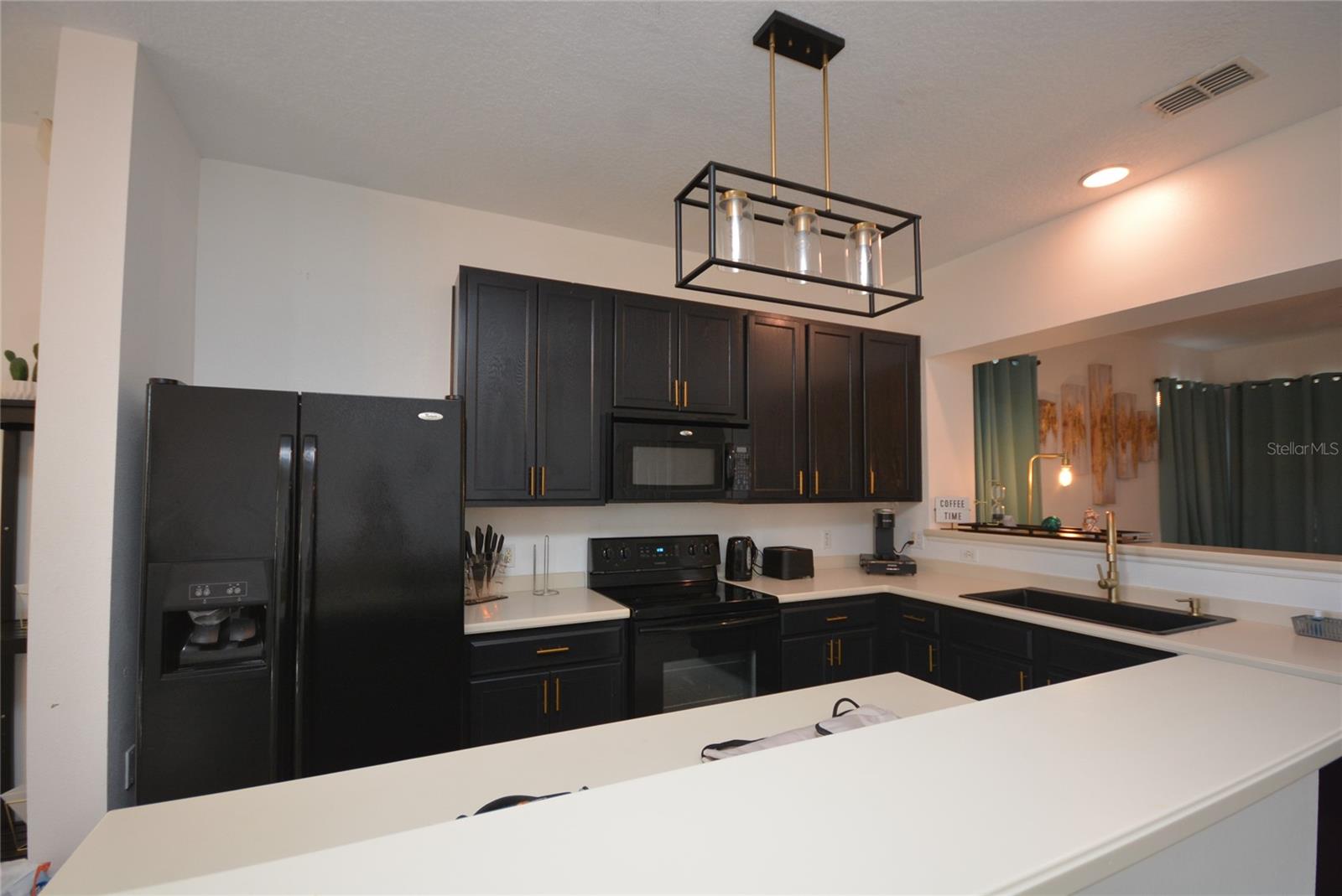 PARADISE CAY - Residential Lease