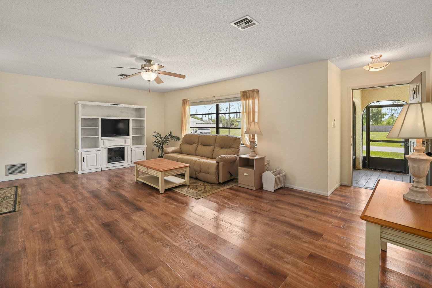 PORT CHARLOTTE SEC 084 - Residential