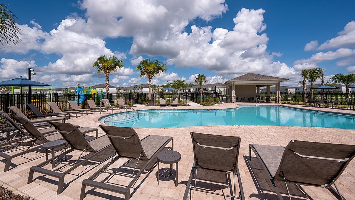 THE TOWNHOMES AT WESTVIEW - Residential