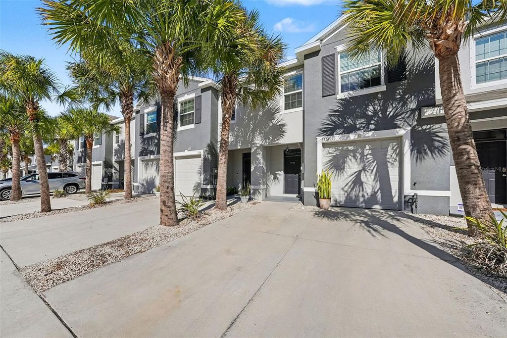 Photo of 3322 Pleasant Willow Court, Brandon, FL 33511 (MLS # TB8459312)