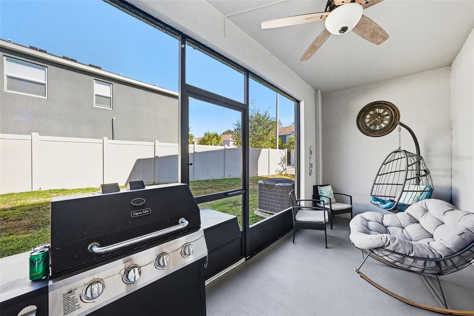 DISTRICT/BLOOMINGDALE - Residential