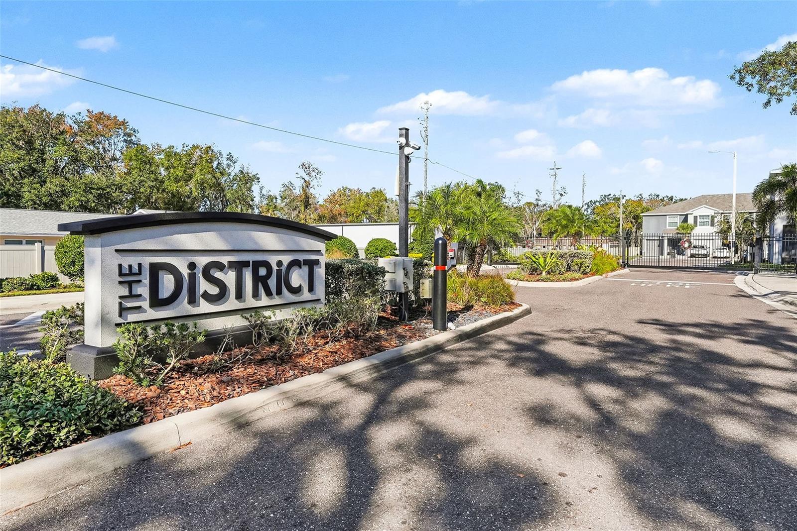 DISTRICT/BLOOMINGDALE - Residential
