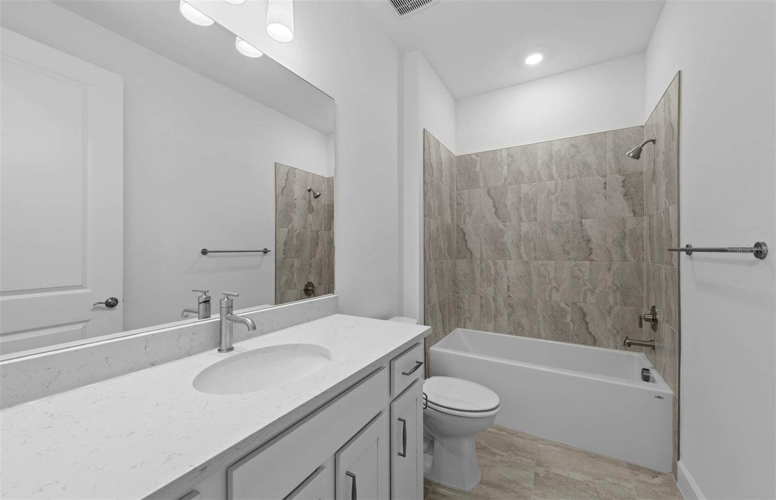 4632; DEL WEBB CATALINA AT LAKEWOOD RANCH - Residential