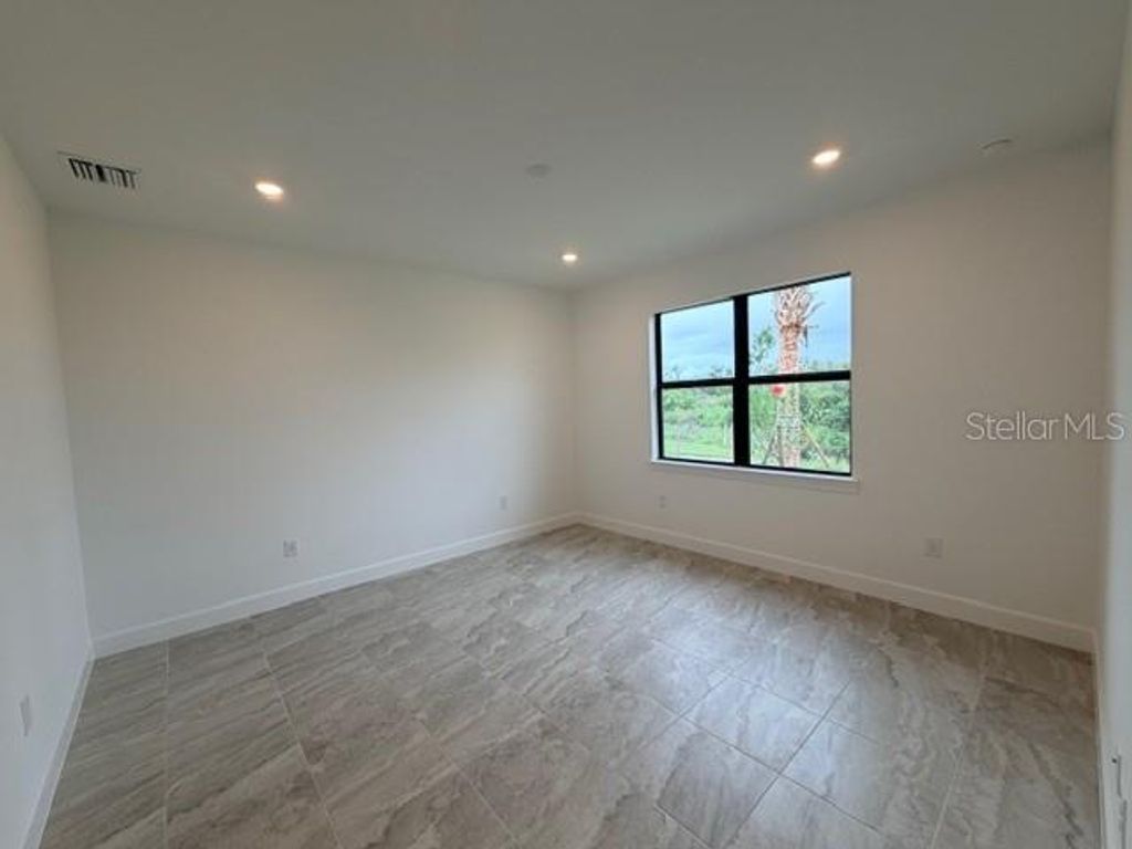 Photo of 18928 Indian Rock Place, Lakewood Ranch, FL 34211 (MLS # TB8437001)