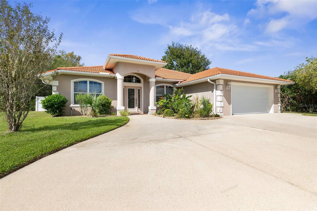 Photo of 18 Farson Lane, Palm Coast, FL 32137 (MLS # FC322261)