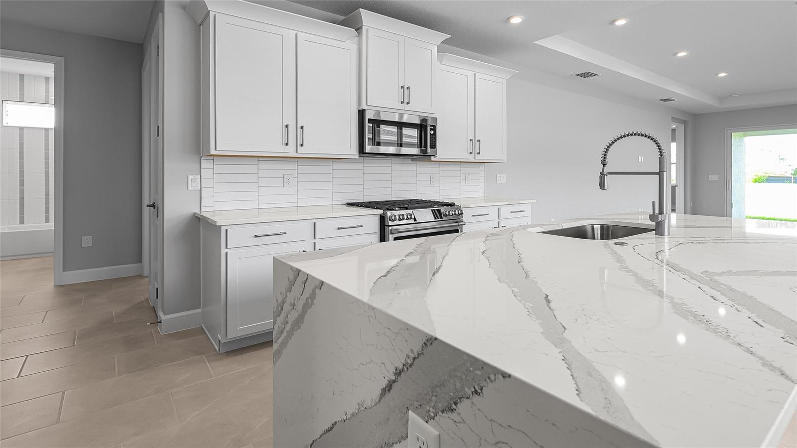 CRESSWIND AT LAKE HARRIS PHASE - Residential