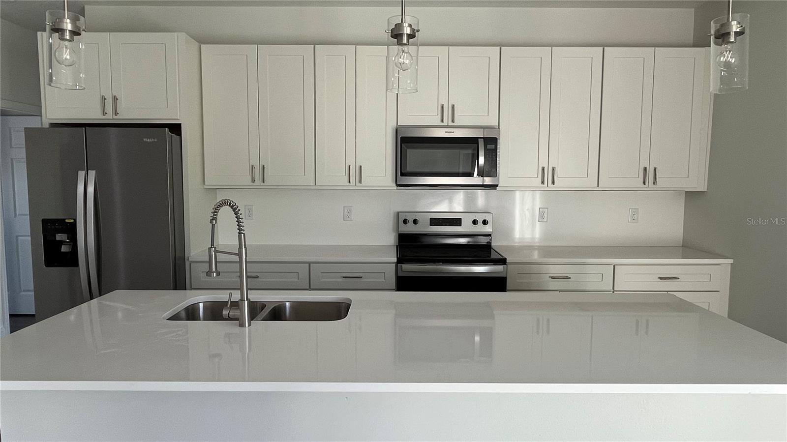 4121 SW 172ND PLACE RD