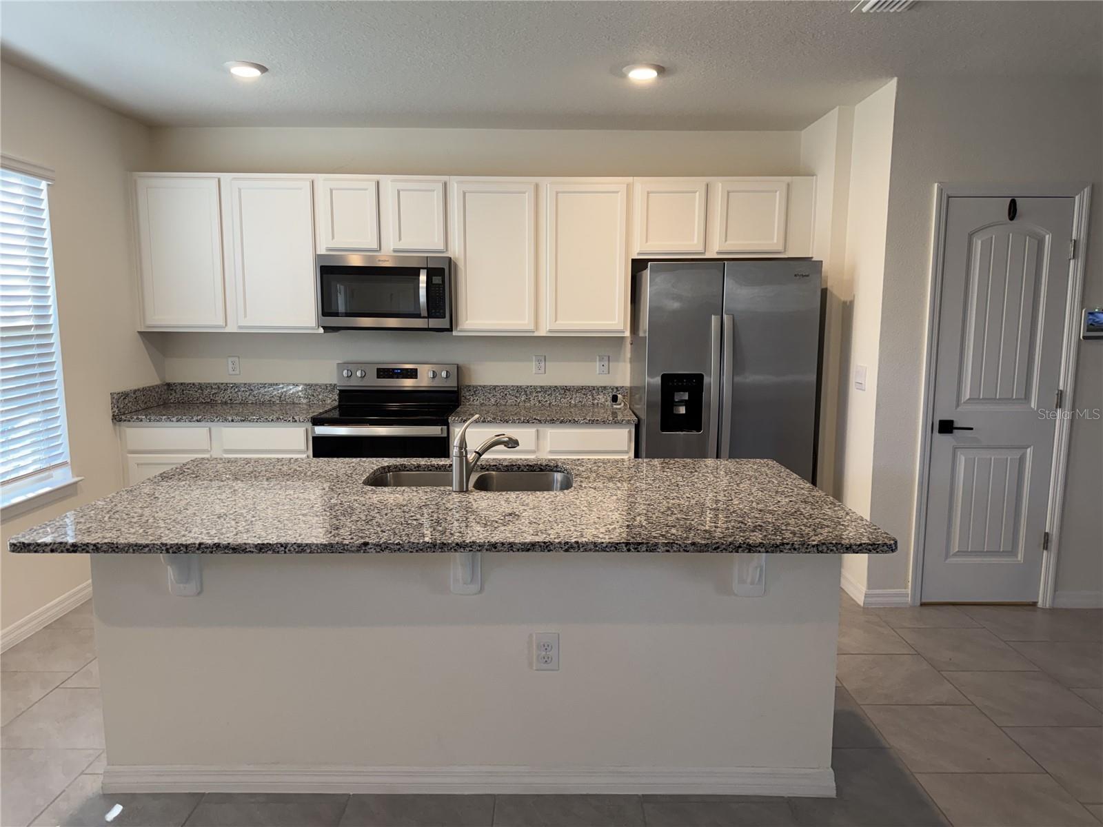 WATERLEIGH PH 4A - Residential Lease