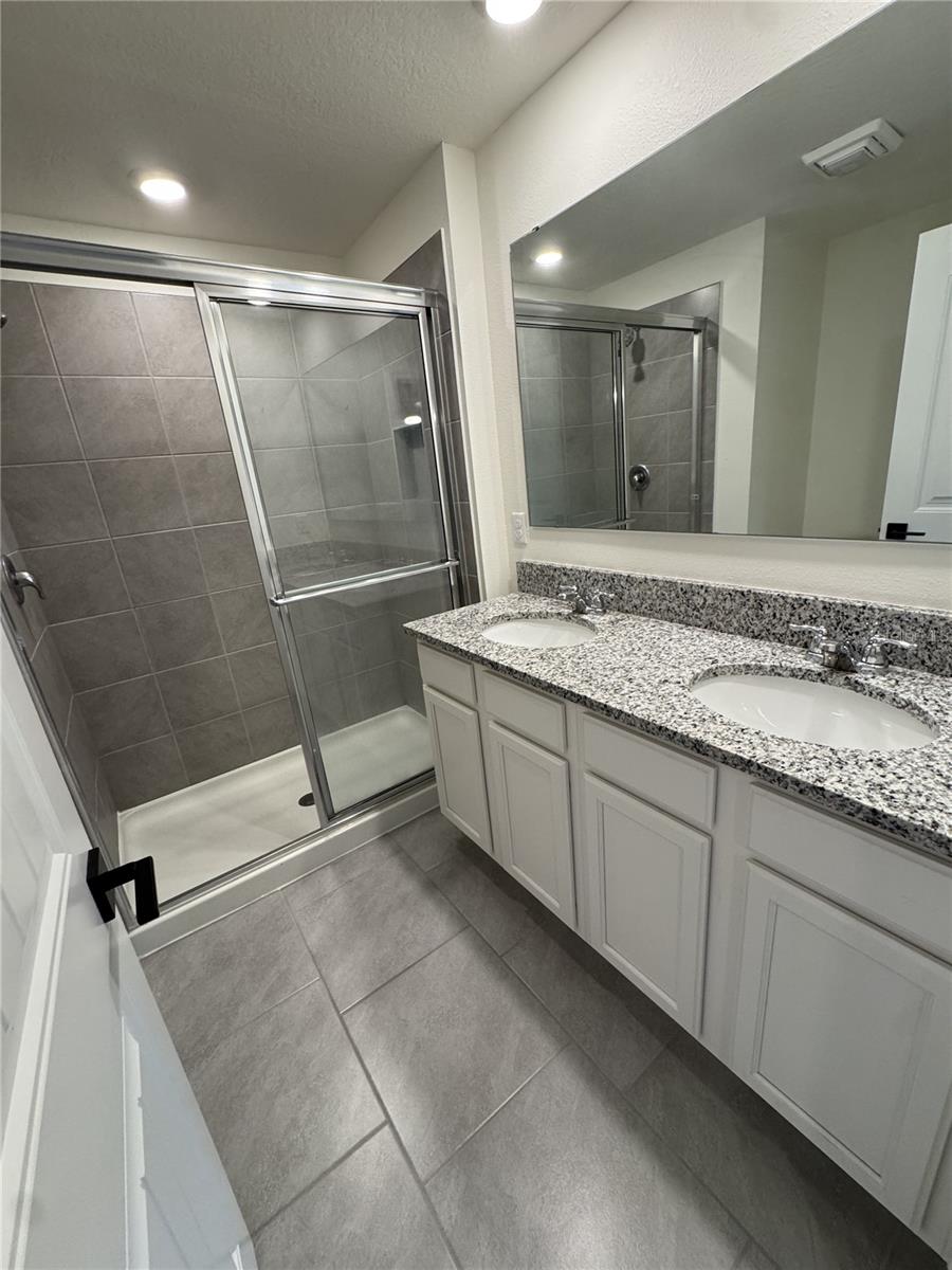 WATERLEIGH PH 4A - Residential Lease