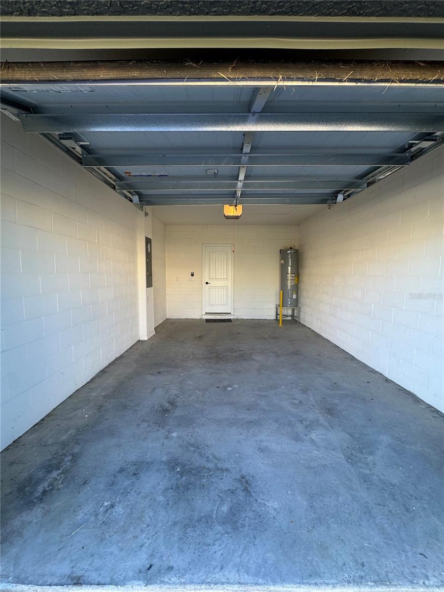 WATERLEIGH PH 4A - Residential Lease