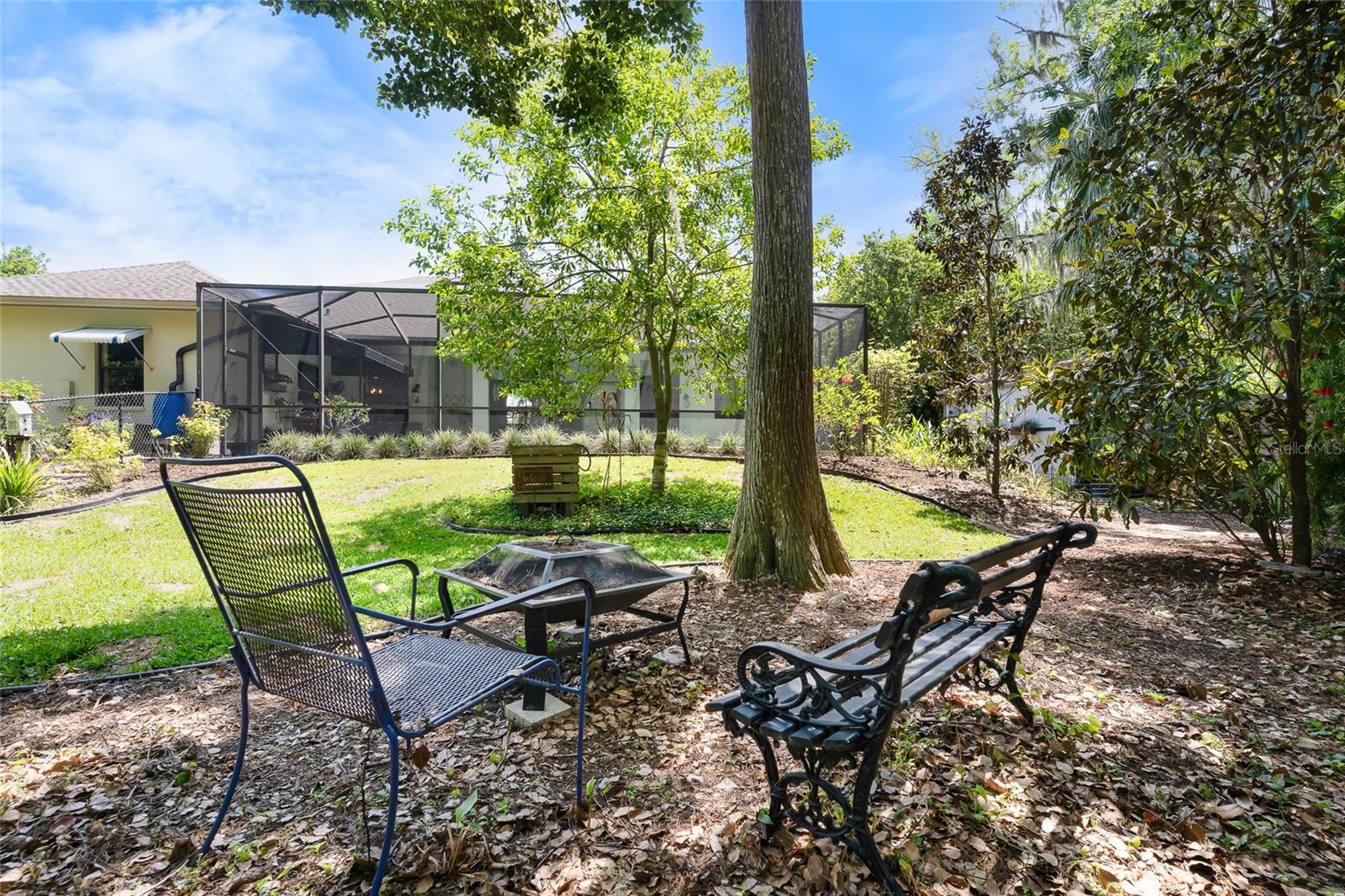 KINGSBOROUGH GARDENS SUB - Residential