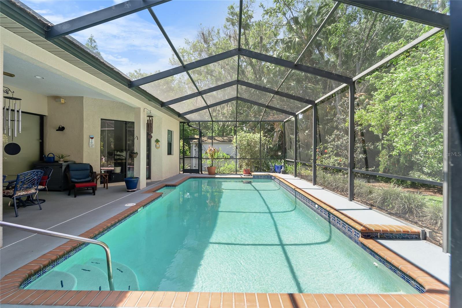 KINGSBOROUGH GARDENS SUB - Residential