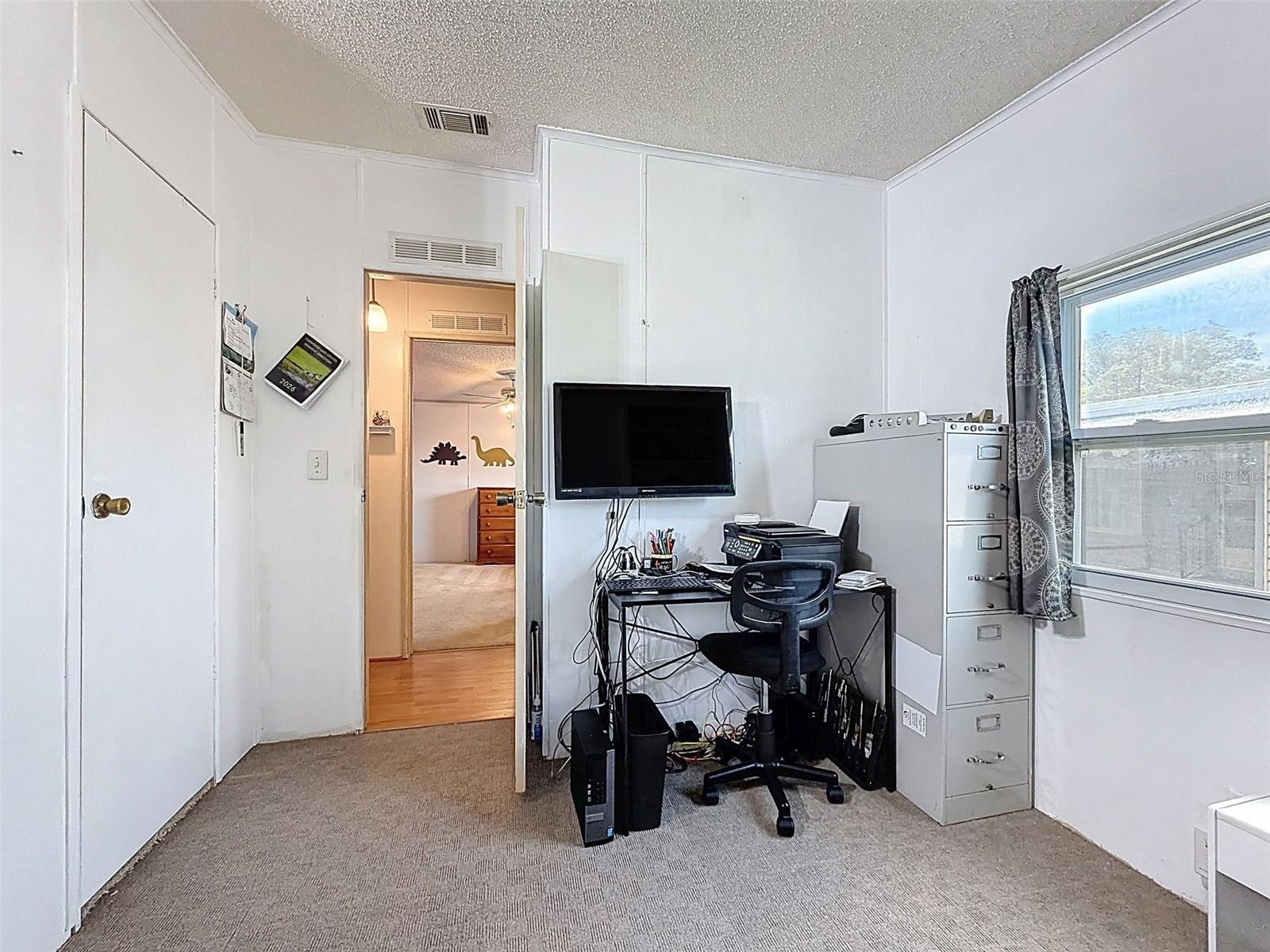 FOXWOOD LAKE ESTATES - Residential