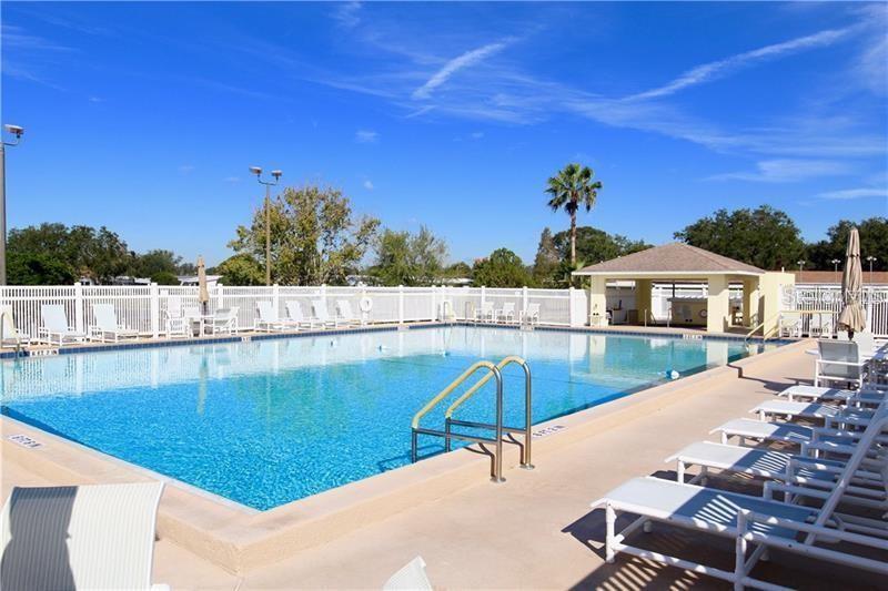 FOXWOOD LAKE ESTATES - Residential