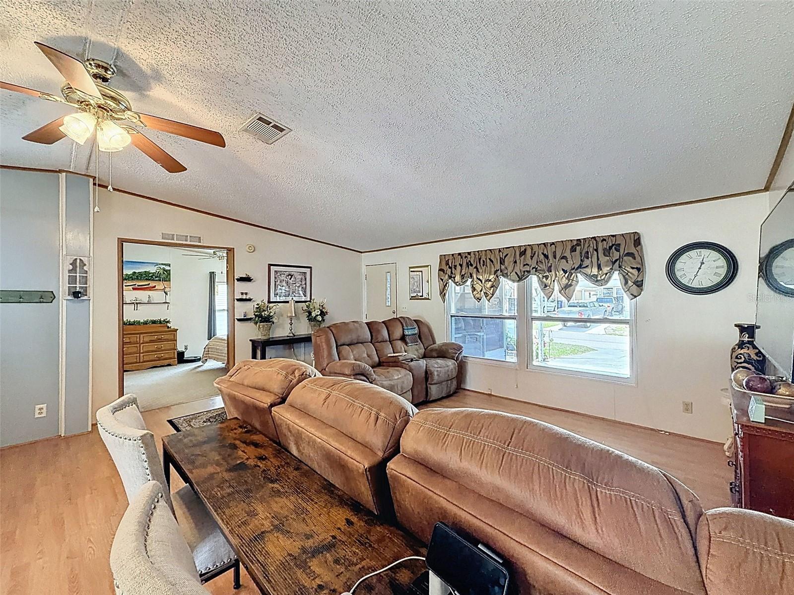 FOXWOOD LAKE ESTATES - Residential